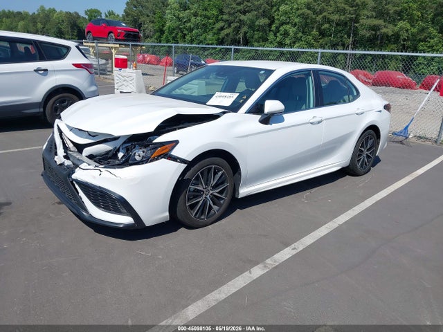 2024 Toyota Camry Se მანქანა იყიდება აუქციონზე, vin: 4T1G11AK9RU879243, აუქციონის ნომერი: 45098105
