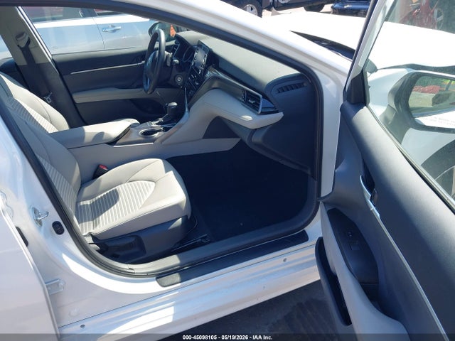 2024 Toyota Camry Se მანქანა იყიდება აუქციონზე, vin: 4T1G11AK9RU879243, აუქციონის ნომერი: 45098105