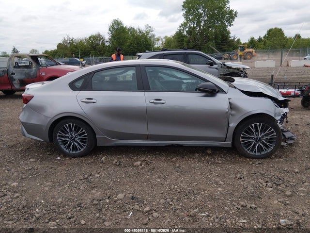 Продажа на аукционе авто 2023 Kia Forte Gt-line, vin: 3KPF54AD4PE668888, номер лота: 45098116