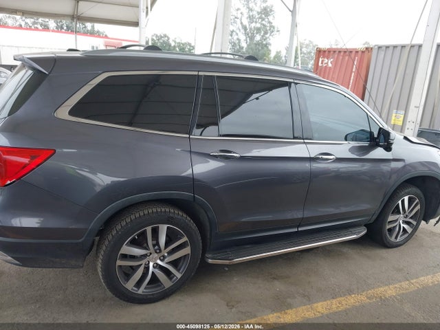 Honda Pilot Touring 2018 5FNYF5H93JB030145 Image 13
