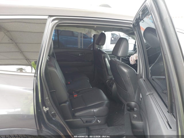 Honda Pilot Touring 2018 5FNYF5H93JB030145 Image 8