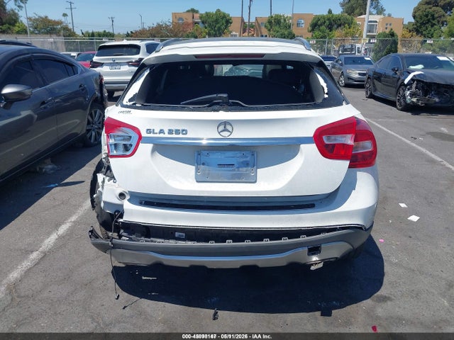 WDCTG4EB5JJ520193 Mercedes-Benz GLA 250