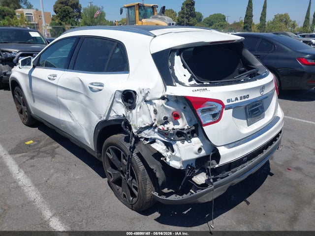 WDCTG4EB5JJ520193 Mercedes-Benz GLA 250
