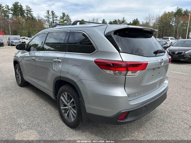 Продаж на аукціоні авто 2017 Toyota Highlander Xle, vin: 5TDJZRFH4HS381579, номер лоту: 45098152