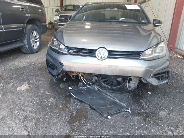 45098161 :رقم المزاد ، WVWVF7AU8JW177604 vin ، 2018 Volkswagen Golf R 2.0t W/dcc   Navigation مزاد بيع