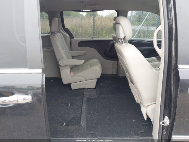 2015 Chrysler Town & Country Touring-l მანქანა იყიდება აუქციონზე, vin: 2C4RC1CG1FR573405, აუქციონის ნომერი: 45098172