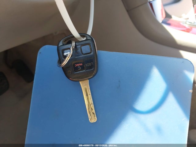 2003 Lexus Es 300 მანქანა იყიდება აუქციონზე, vin: JTHBF30GX36009987, აუქციონის ნომერი: 45098179