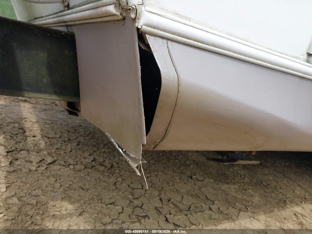 45098181 :رقم المزاد ، 4X4FFLD2691827850 vin ، 2009 Flagstaff Classic Super Lite مزاد بيع