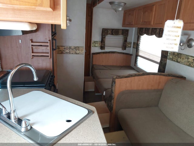 45098181 :رقم المزاد ، 4X4FFLD2691827850 vin ، 2009 Flagstaff Classic Super Lite مزاد بيع