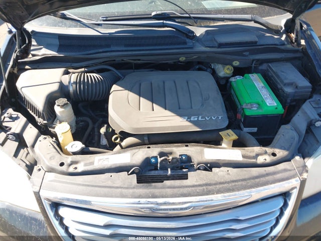 45098190 :رقم المزاد ، 2C4RC1BG3DR578040 vin ، 2013 Chrysler Town & Country Touring مزاد بيع