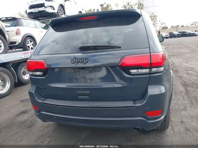 1C4RJFAGXJC360671 Jeep Grand Cherokee Altitude 4x4