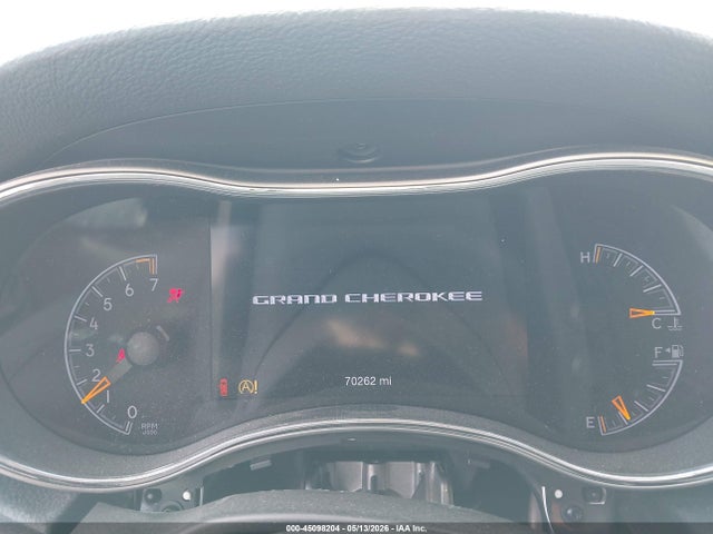 1C4RJFAGXJC360671 Jeep Grand Cherokee Altitude 4x4