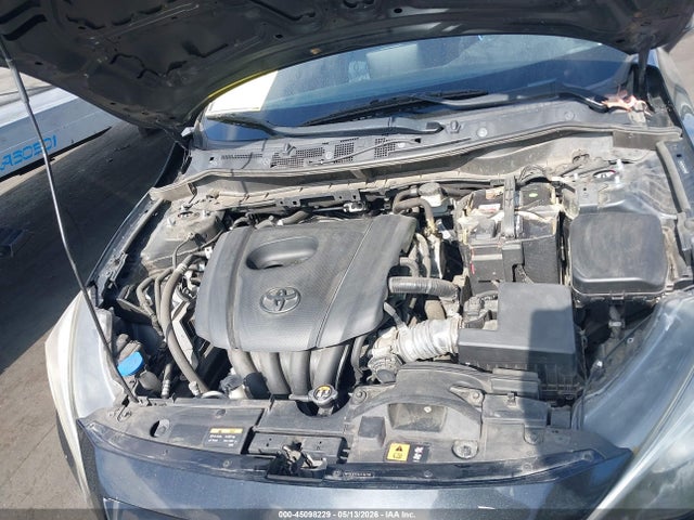 3MYDLBYV9JY307115 Toyota YARIS IA