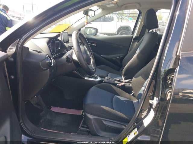 3MYDLBYV9JY307115 Toyota YARIS IA