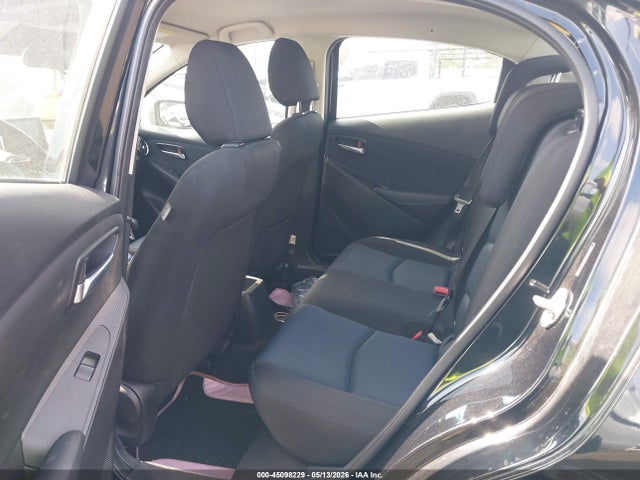 3MYDLBYV9JY307115 Toyota YARIS IA