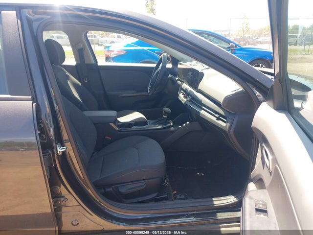 2025 Kia K4 Lxs მანქანა იყიდება აუქციონზე, vin: 3KPFT4DE5SE018244, აუქციონის ნომერი: 45098249