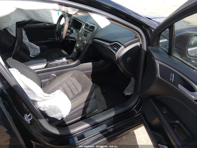 45098255 :رقم المزاد ، 3FA6P0G76HR339498 vin ، 2017 Ford Fusion S مزاد بيع