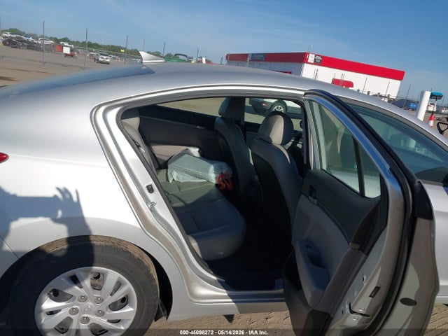 Продажа на аукционе авто 2017 Hyundai Elantra Se, vin: 5NPD74LF9HH054187, номер лота: 45098272