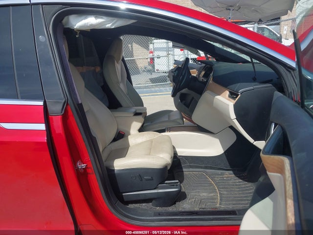 45098281 :رقم المزاد ، 5YJXCAE47LF240434 vin ، 2020 Tesla Model X Performance Dual Motor All-wheel Drive مزاد بيع