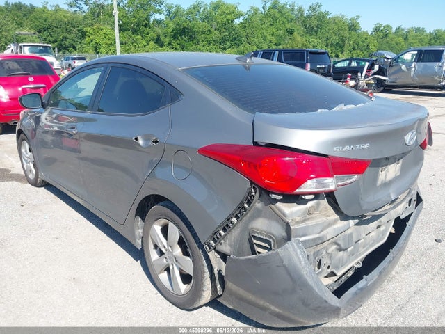 Продажа на аукционе авто 2013 Hyundai Elantra Gls, vin: 5NPDH4AE8DH310482, номер лота: 45098296