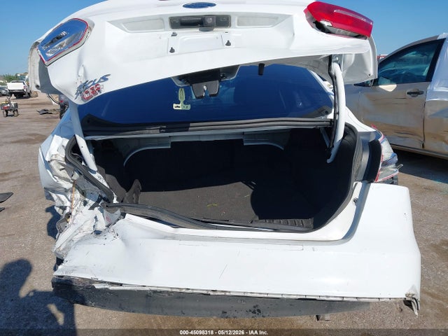 Auction sale of the 2017 Ford Focus S, vin: 1FADP3E22HL229580, lot number: 45098318