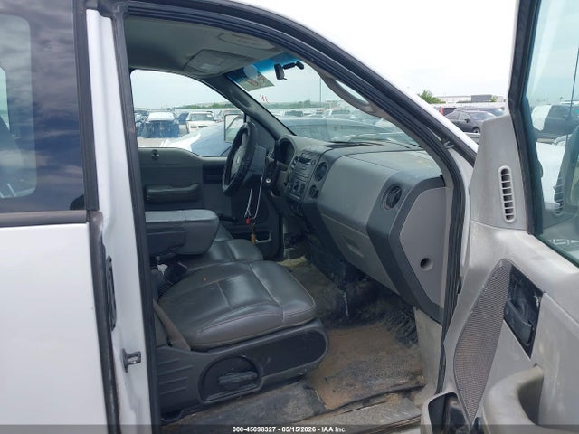 45098327 :رقم المزاد ، 1FTRF12W26KC47630 vin ، 2006 Ford F-150 Stx/xl/xlt مزاد بيع