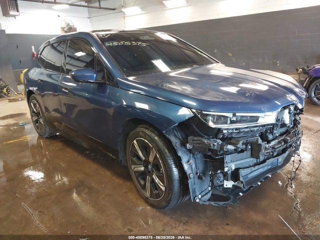 2024 Bmw Ix Xdrive50 მანქანა იყიდება აუქციონზე, vin: WB523CF09RCN84740, აუქციონის ნომერი: 45098375