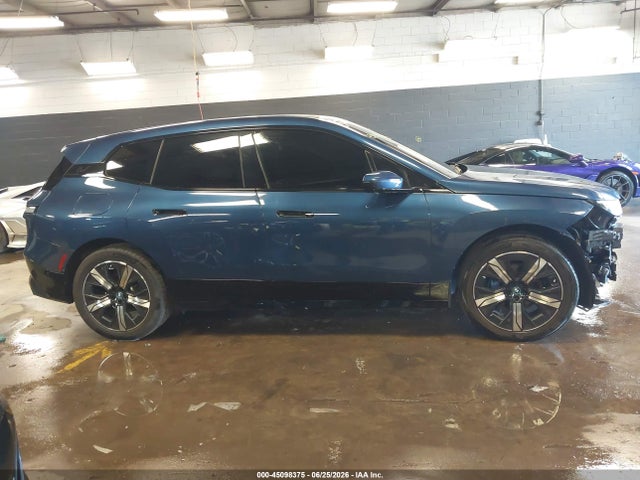 45098375 :رقم المزاد ، WB523CF09RCN84740 vin ، 2024 Bmw Ix Xdrive50 مزاد بيع