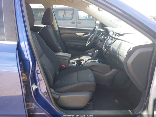 2017 Nissan Rogue Sv მანქანა იყიდება აუქციონზე, vin: KNMAT2MT9HP575468, აუქციონის ნომერი: 45098425