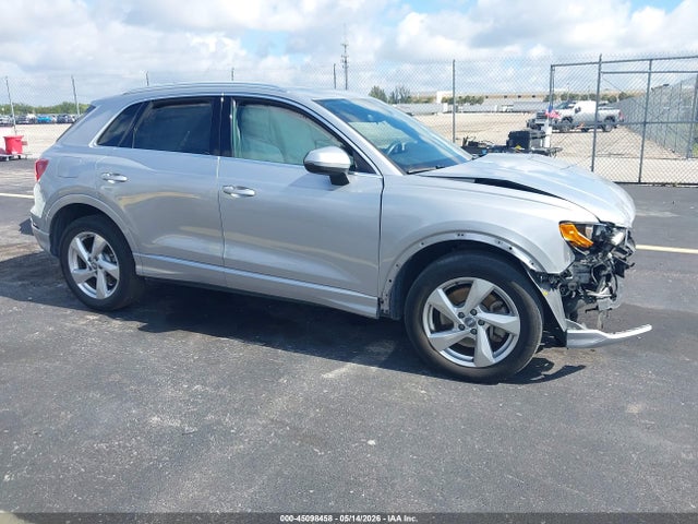 Продажа на аукционе авто 2019 Audi Q3 2.0t Premium, vin: WA1AECF35K1086065, номер лота: 45098458