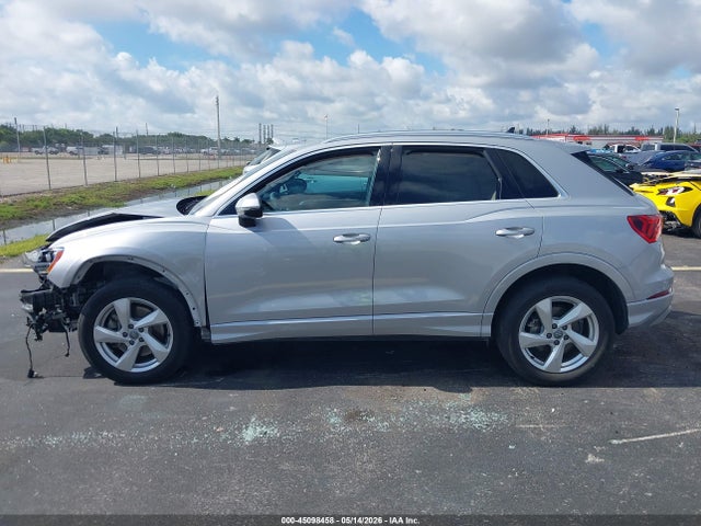 2019 Audi Q3 2.0t Premium მანქანა იყიდება აუქციონზე, vin: WA1AECF35K1086065, აუქციონის ნომერი: 45098458