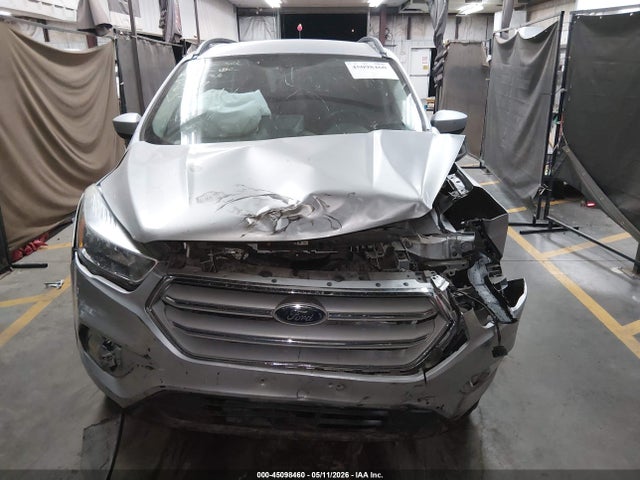 Продажа на аукционе авто 2018 Ford Escape Se, vin: 1FMCU9GD4JUB29010, номер лота: 45098460