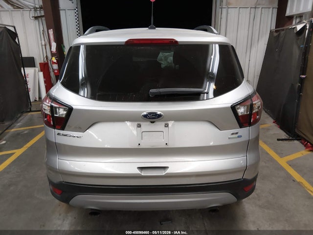 Продажа на аукционе авто 2018 Ford Escape Se, vin: 1FMCU9GD4JUB29010, номер лота: 45098460
