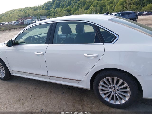 Aukcja sprzedaży 2017 Volkswagen Passat 1.8t Se, vin: 1VWBT7A39HC040750, numer aukcji: 45098466