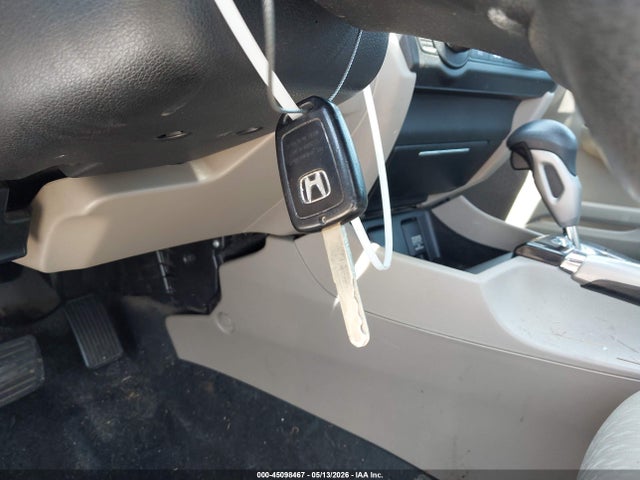 Продажа на аукционе авто 2015 Honda Civic Lx, vin: 19XFB2F56FE116242, номер лота: 45098467