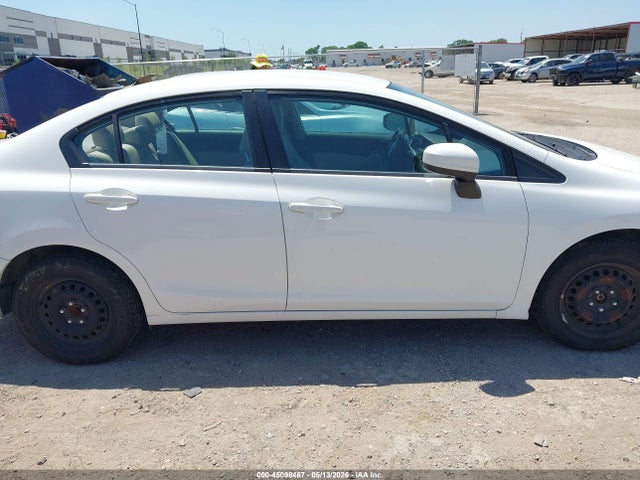 Продажа на аукционе авто 2015 Honda Civic Lx, vin: 19XFB2F56FE116242, номер лота: 45098467