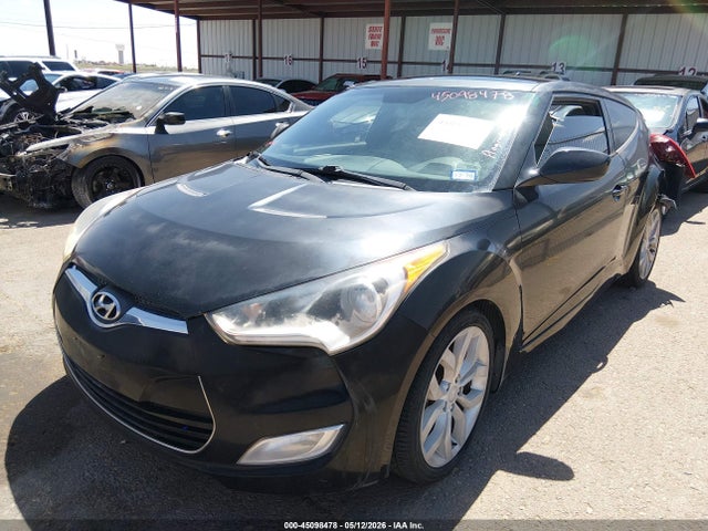 Продаж на аукціоні авто 2013 Hyundai Veloster Base W/gray, vin: KMHTC6AD9DU095290, номер лоту: 45098478