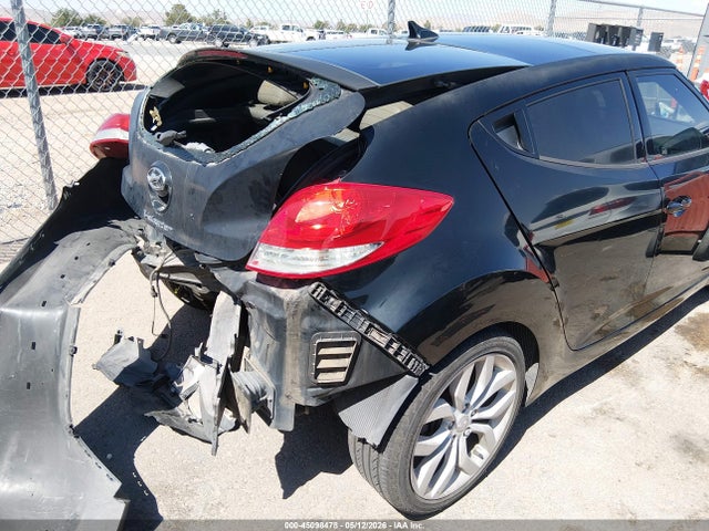 Продаж на аукціоні авто 2013 Hyundai Veloster Base W/gray, vin: KMHTC6AD9DU095290, номер лоту: 45098478