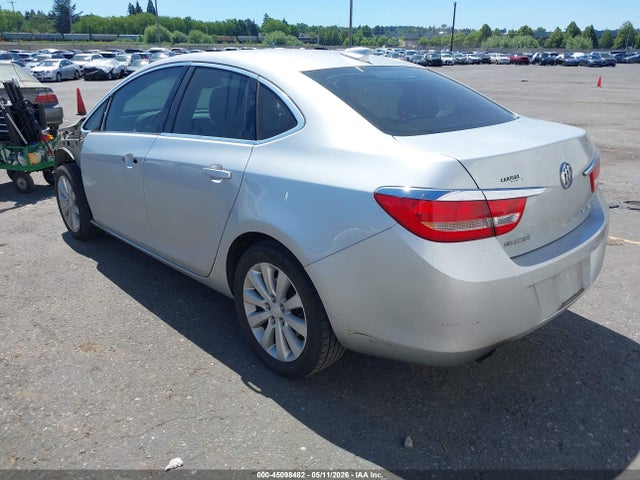 1G4PP5SKXF4170241 Buick Verano