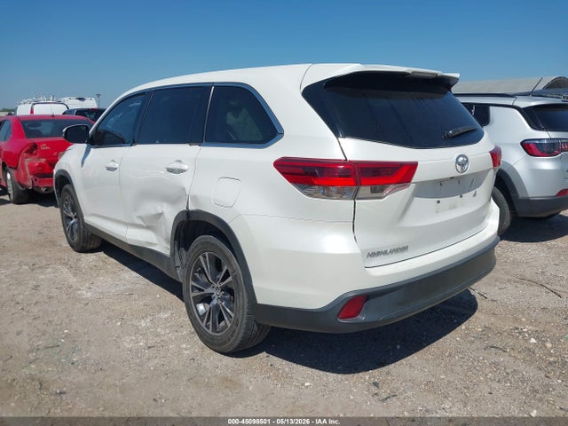 5TDZARFH6KS053081 Toyota Highlander Le