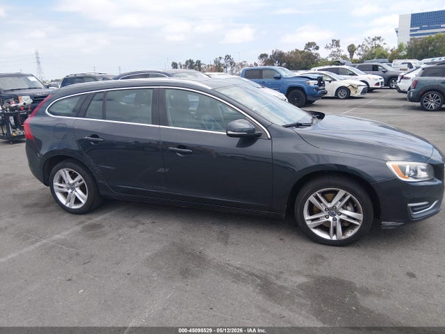 Продаж на аукціоні авто 2015 Volvo V60 T5 Premier Plus, vin: YV1612SC5F1207152, номер лоту: 45098529