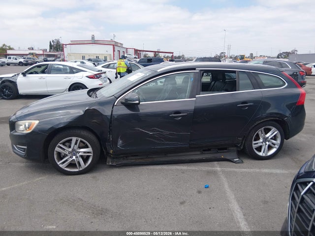 Продаж на аукціоні авто 2015 Volvo V60 T5 Premier Plus, vin: YV1612SC5F1207152, номер лоту: 45098529