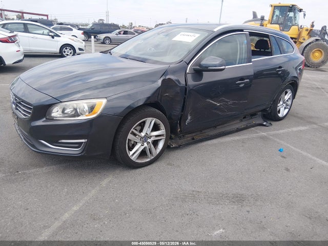 Продаж на аукціоні авто 2015 Volvo V60 T5 Premier Plus, vin: YV1612SC5F1207152, номер лоту: 45098529