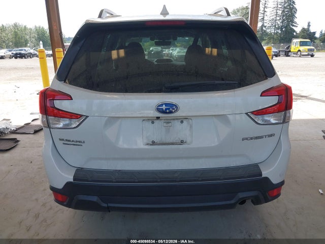 45098534 :رقم المزاد ، JF2SKAFC0MH519505 vin ، 2021 Subaru Forester Premium مزاد بيع