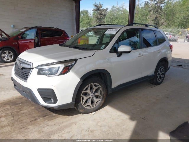 45098534 :رقم المزاد ، JF2SKAFC0MH519505 vin ، 2021 Subaru Forester Premium مزاد بيع
