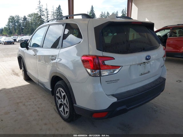 45098534 :رقم المزاد ، JF2SKAFC0MH519505 vin ، 2021 Subaru Forester Premium مزاد بيع
