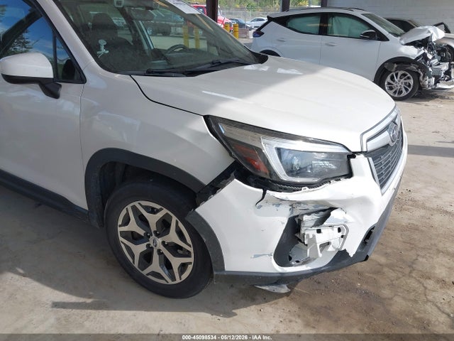 45098534 :رقم المزاد ، JF2SKAFC0MH519505 vin ، 2021 Subaru Forester Premium مزاد بيع
