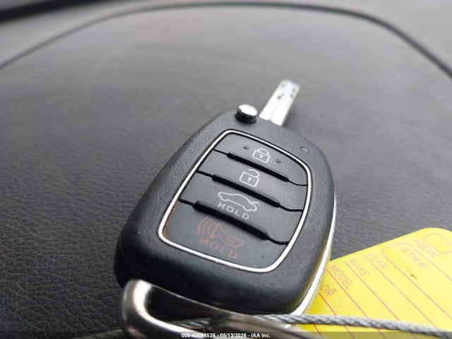 45098536 :رقم المزاد ، 5NPE24AF0KH772711 vin ، 2019 Hyundai Sonata Se مزاد بيع