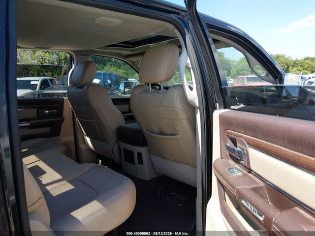 45098563 :رقم المزاد ، 3C63RRJL7GG241941 vin ، 2016 Ram 3500 Laramie مزاد بيع