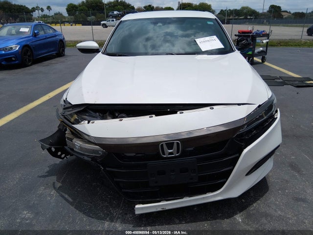 45098594 :رقم المزاد ، 1HGCV1F33KA082181 vin ، 2019 Honda Accord Sport مزاد بيع